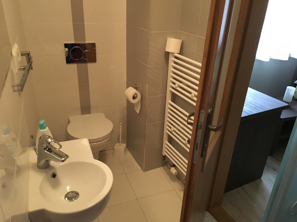 Hotel Pikolo - Izby Na Prenajom Nové Mesto nad Váhom Exterior foto